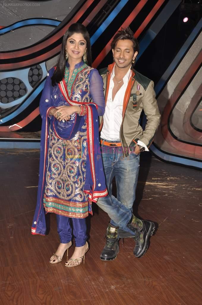 Shilpa Shetty, Terrence Lewis on the sets of Nach Baliye 5 in Filmistan, Mumbai on 29th Jan 2013