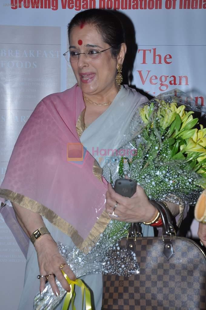 Poonam Sinha at Anuradha's vegan book launch in Andheri, Mumbai on 4th Feb 2013