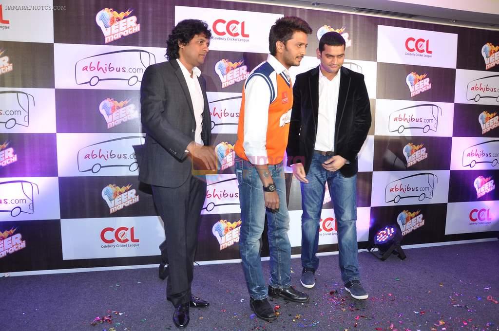 Ritesh Deshmukh introduces his CCL team in Trident, Mumbai on 8th Feb 2013