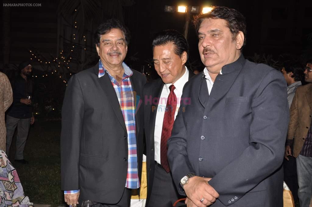 Shatrughan Sinha, Danny Denzongpa, Raza Murad at Anjan Shrivastav son's wedding reception in Mumbai on 10th Feb 2013
