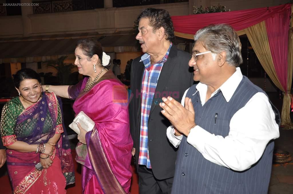 Anjan Shrivastav, Shatrughan Sinha, Poonam Sinha at Anjan Shrivastav son's wedding reception in Mumbai on 10th Feb 2013