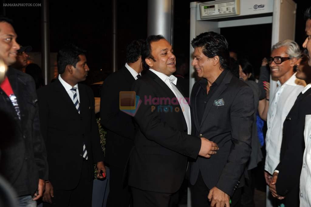 Shahrukh Khan at Zee 20 years celebration in Mumbai on 11th Feb 2013