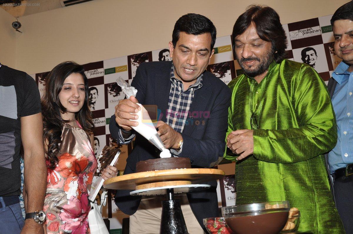 Roop Kumar Rathod, Sanjeev Kapoor at Sanjeev Kapoor's Aah Chocolate Book Launch in Mumbai on 12th Feb 2013