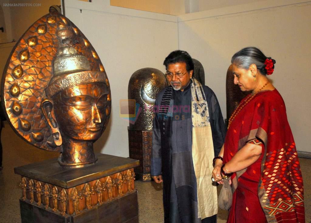 Satish Gupta with Jaya Bachchan at satish gupta art event in Mumbai on 12th Feb 2013