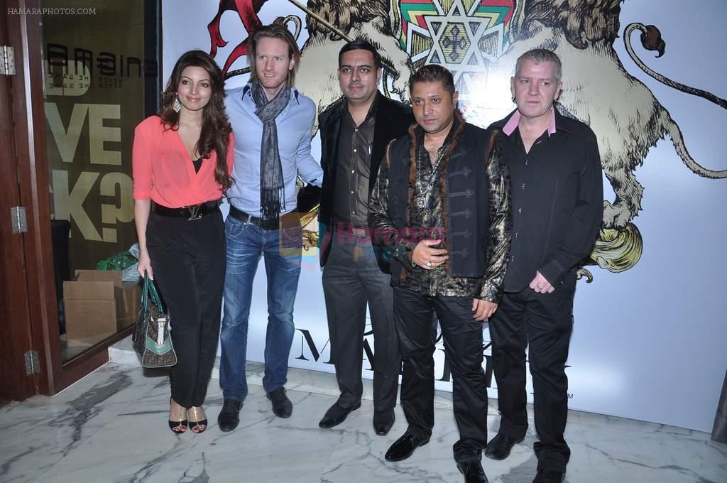 Shama Sikander, Alexx O Neil at House of Marley event in Mumbai on 14th Feb 2013