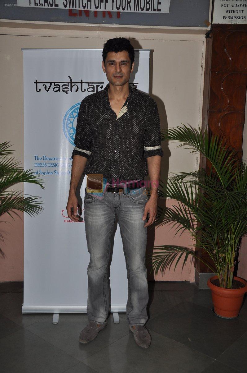 Niketan Madhok at Sophia college's Tvashtar 2013 Show in Mumbai on 17th Feb 2013