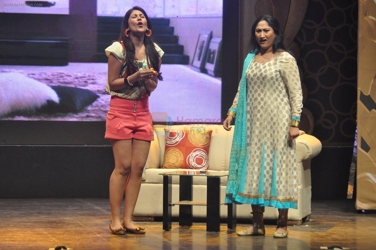 Jayati Bhatia at Blame it on Yashraj play enthralls Sophia Auditorium in Mumbai on 17th Feb 2013