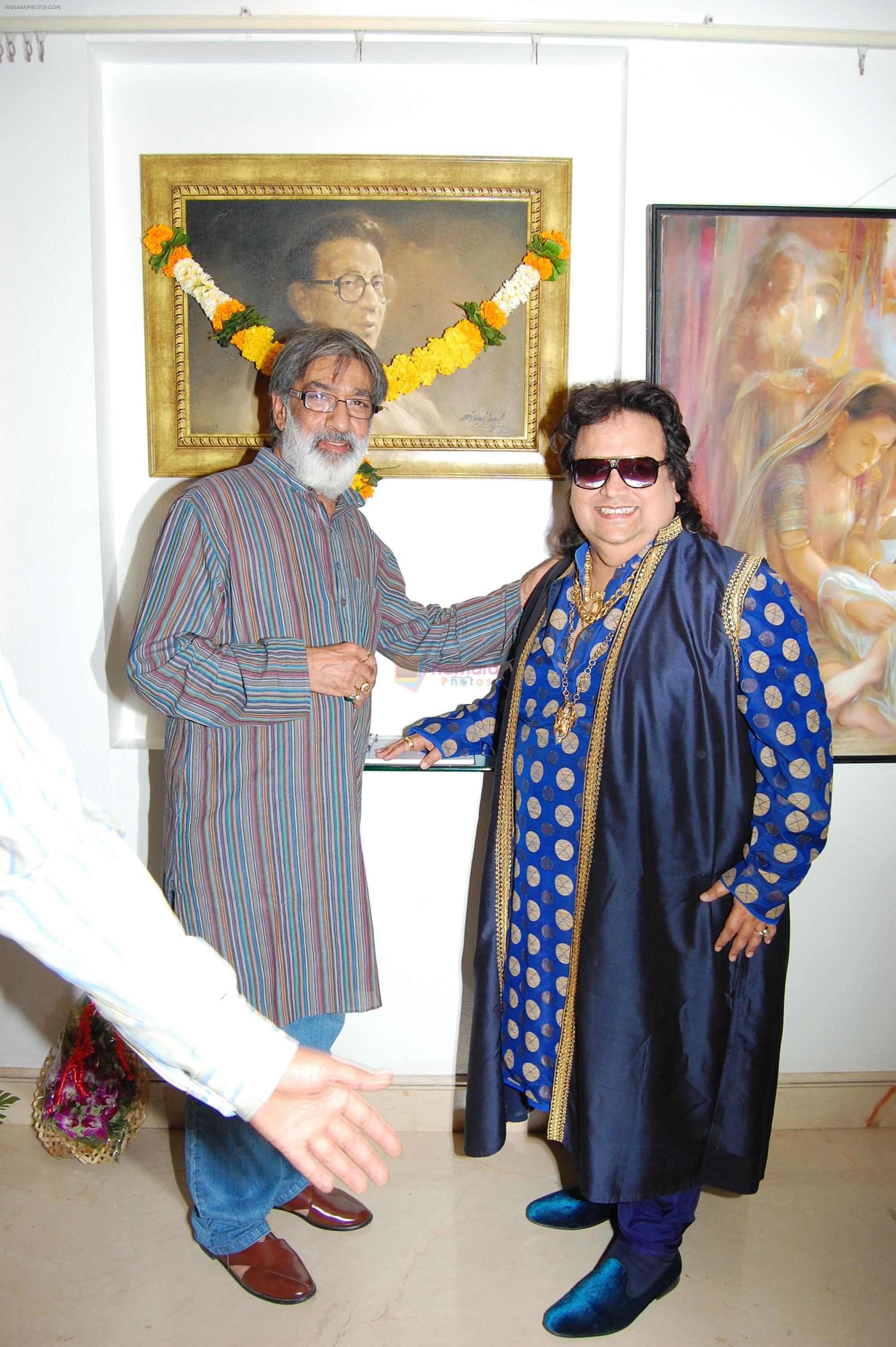 Bappi Lahiri at Prithvi Soni's Color of Arts in Mumbai on 16th Feb 2013