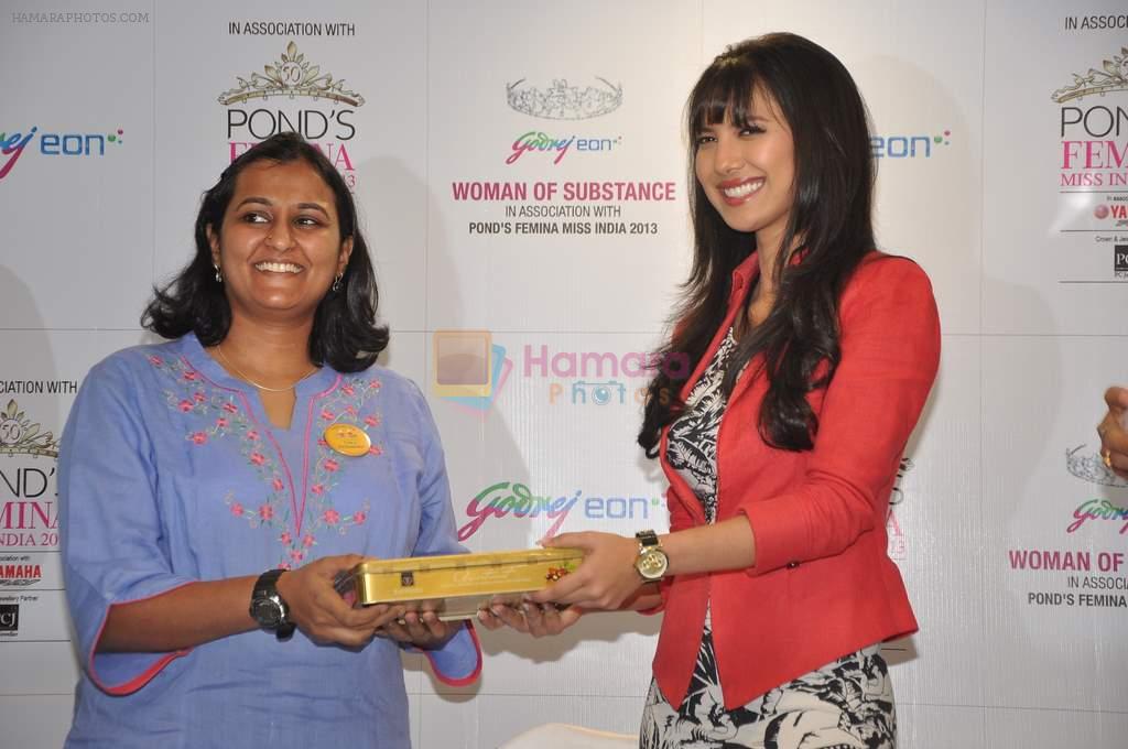 Rochelle Maria Rao, Femina Miss India International 2012 at the Woman of Substance Award 2013 in Mumbai on 8th March 2013