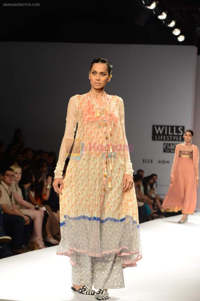 Model walk the ramp for Anupamaa Show at Wills Lifestyle India Fashion Week 2013 Day 1 in Mumbai on 13th March 2013