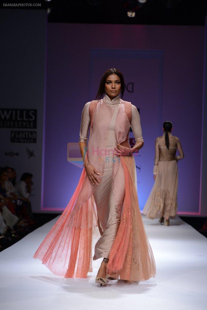 Model walks the ramp for Kiran Uttam Ghosh Show at Wills Lifestyle India Fashion Week 2013 Day 3 in Mumbai on 15th March 2013