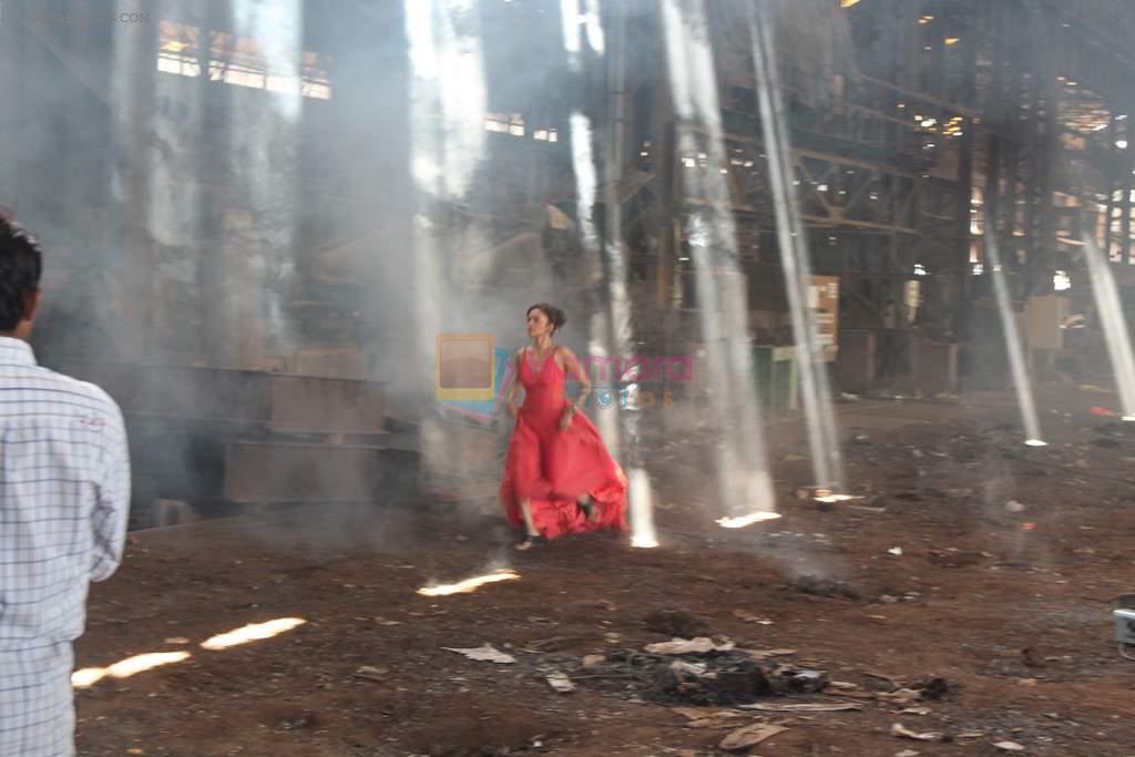 Amruta Khanvilkar video shoot for new Album Farida in Mumbai on 17th March 2013