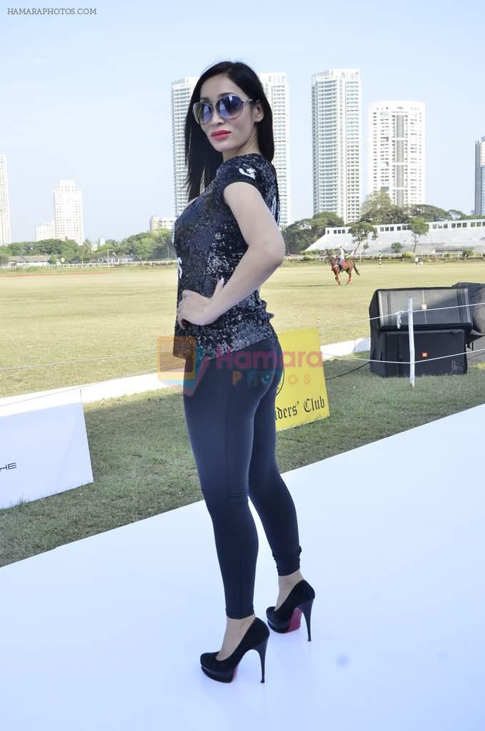 Sofia Hayat at Delna Poonawala fashion show for Amateur Riders Club Porsche polo cup in Mumbai on 23rd March 2013
