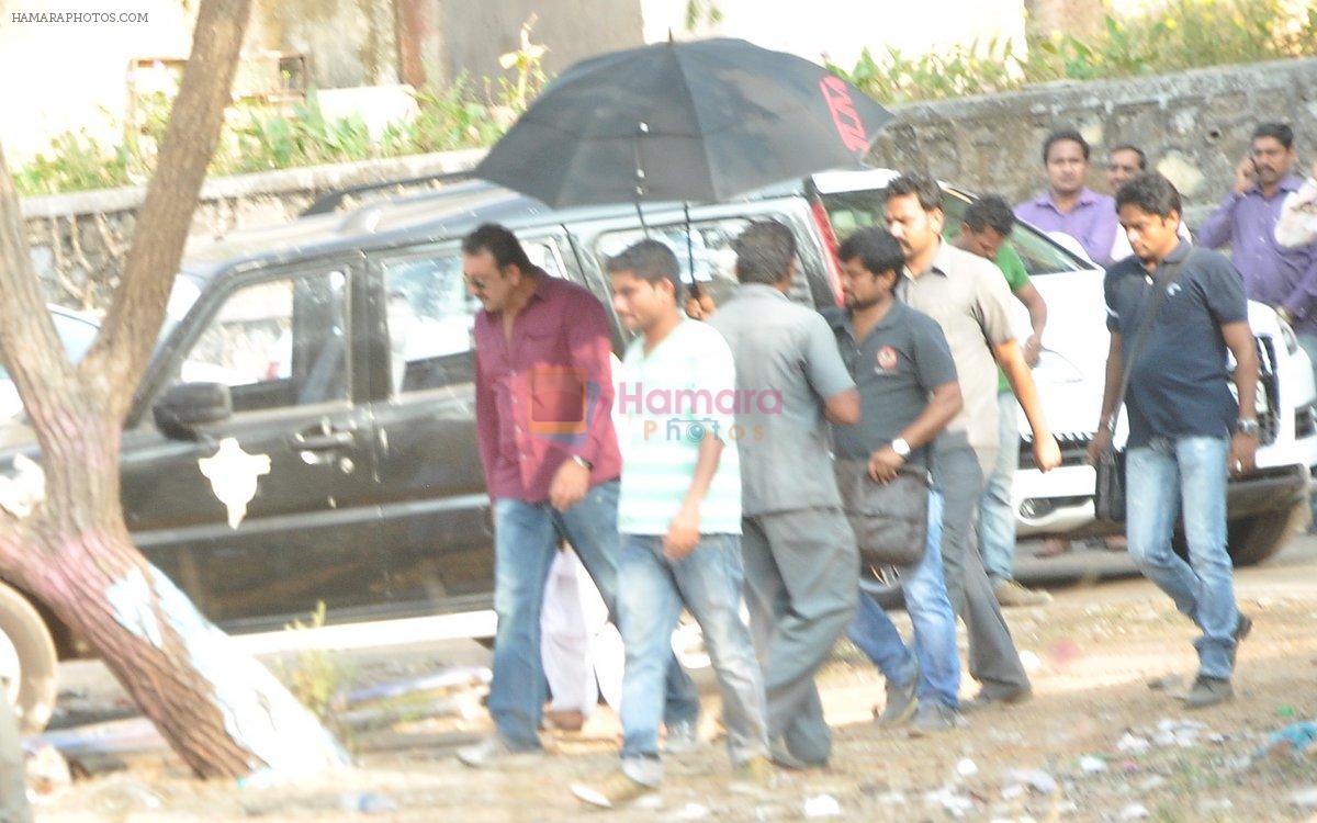 Sanjay Dutt snapped on the sets of Policegiri in Kamalistan, Mumbai on 28th March 2013