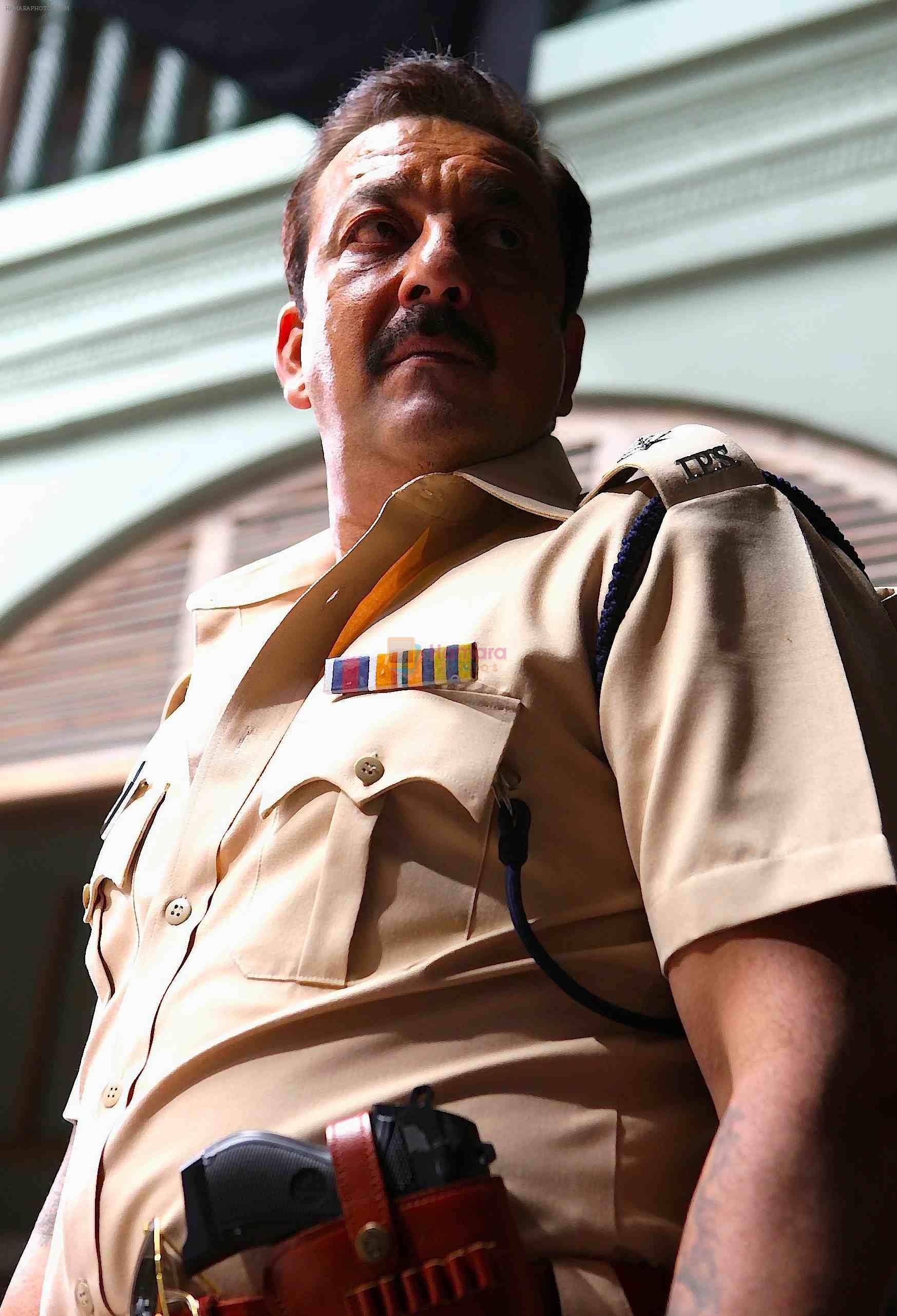 Sanjay Dutt's Policegiri working stills