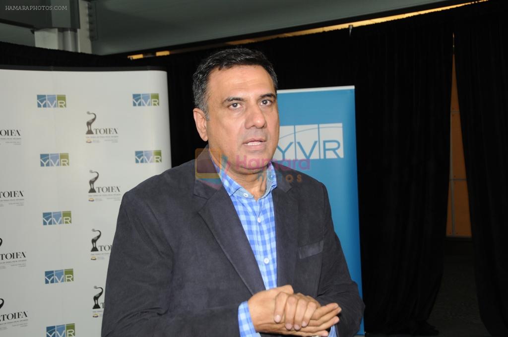 Boman Irani arriving at Vancouver for TOIFA 2013