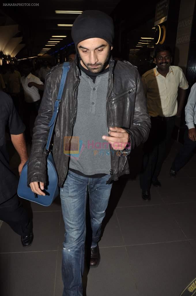Ranbir Kapoor arrive from TOIFA 2013 in Mumbai on 8th April 2013