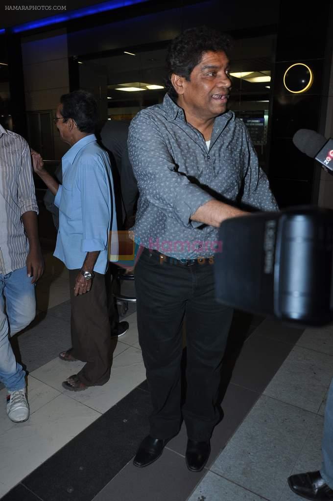 Johnny Lever arrive from TOIFA 2013 in Mumbai on 8th April 2013