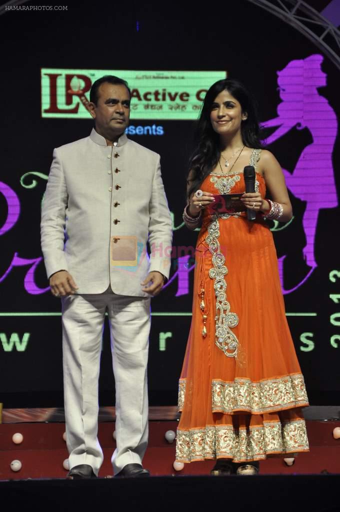 Shibani Kashyap at Women's Prerna Awards in Mumbai on 9th April 2013