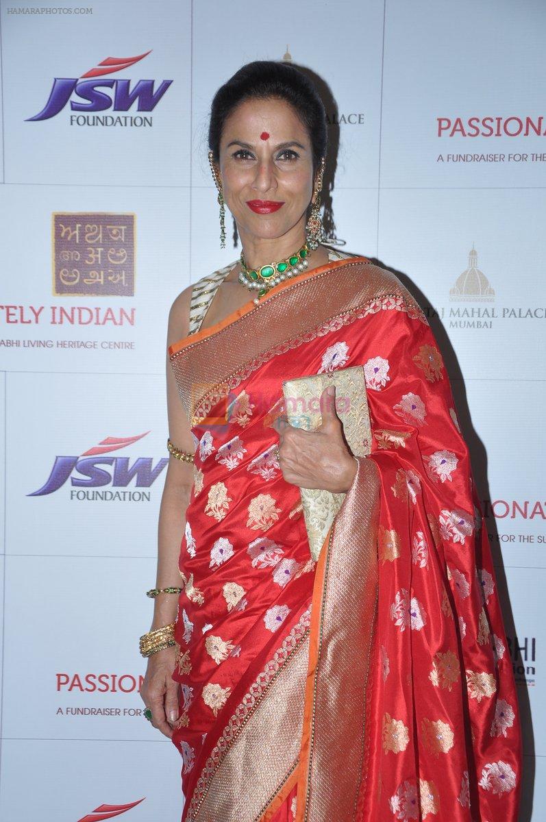 Shobha De at Surabhi Foundation Fundraiser event in Taj Colaba, Mumbai on 12th April 2013