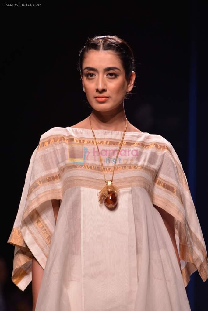 Model walk the ramp for Rosily at  IIJW Delhi day 1 on 12th April 2013