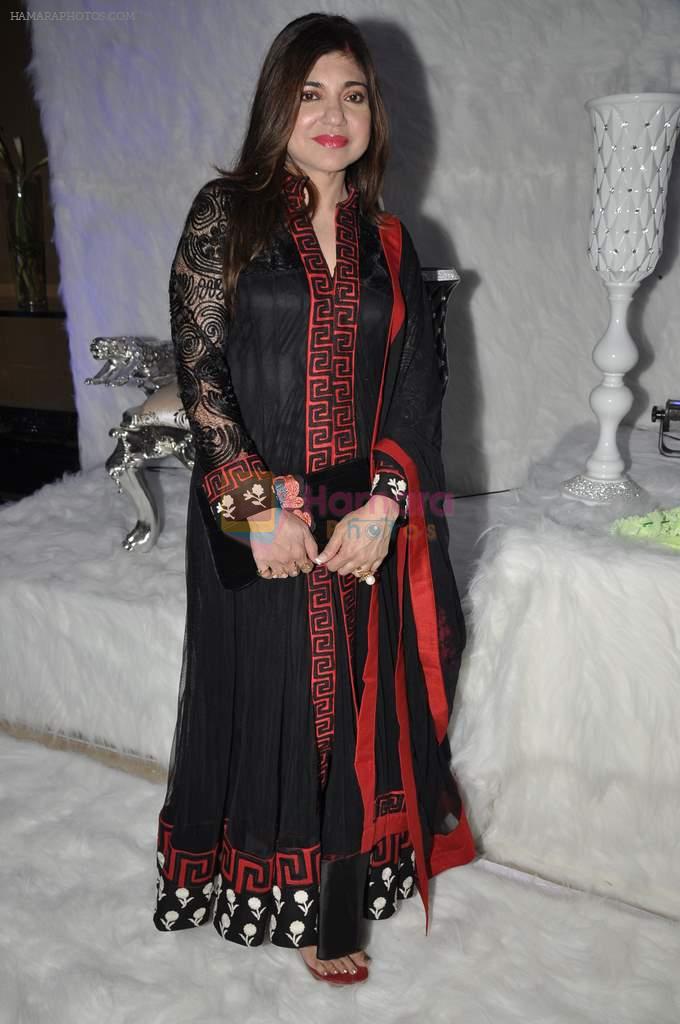 Alka Yagnik at Poonam Dhillon's birthday bash and production house launch with Rohit Verma fashion show in Mumbai on 17th April 2013