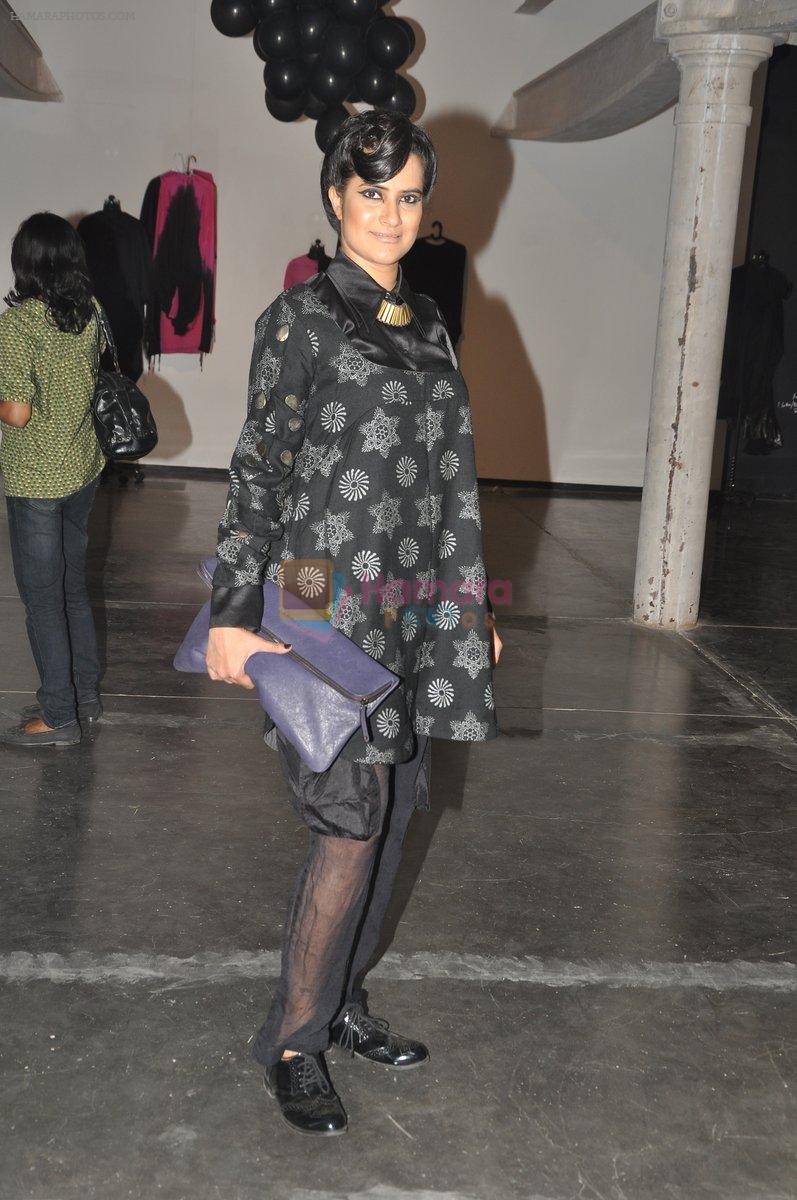 Sona Mohapatra at Kallol Dutta previews Fall Winter 2013 in Mumbai on 18th April 2013