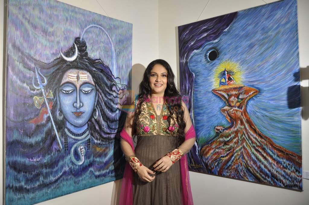 Gracy Singh at Sanyog art show in Jehangir Gallery, Mumbai on 26th April 2013