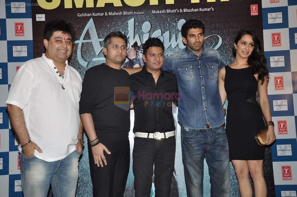 Aditya Roy Kapur, Shraddha Kapoor, Bhushan Kumar, Mohit Suri at Aashiqui 2 success bash in Escobar, Mumbai on 30th April 2013