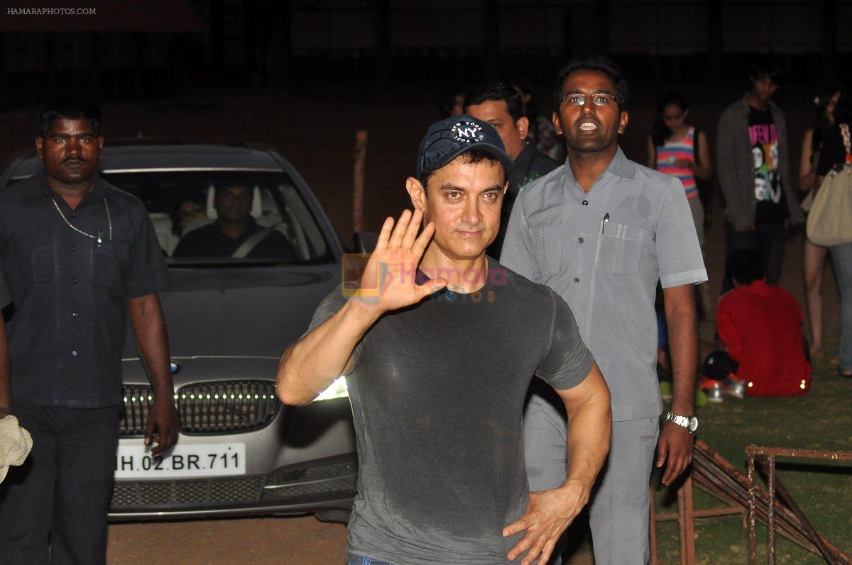 Aamir Khan snapped playing football with Daughter Ira in Bandra, Mumbai on 8th May 2013