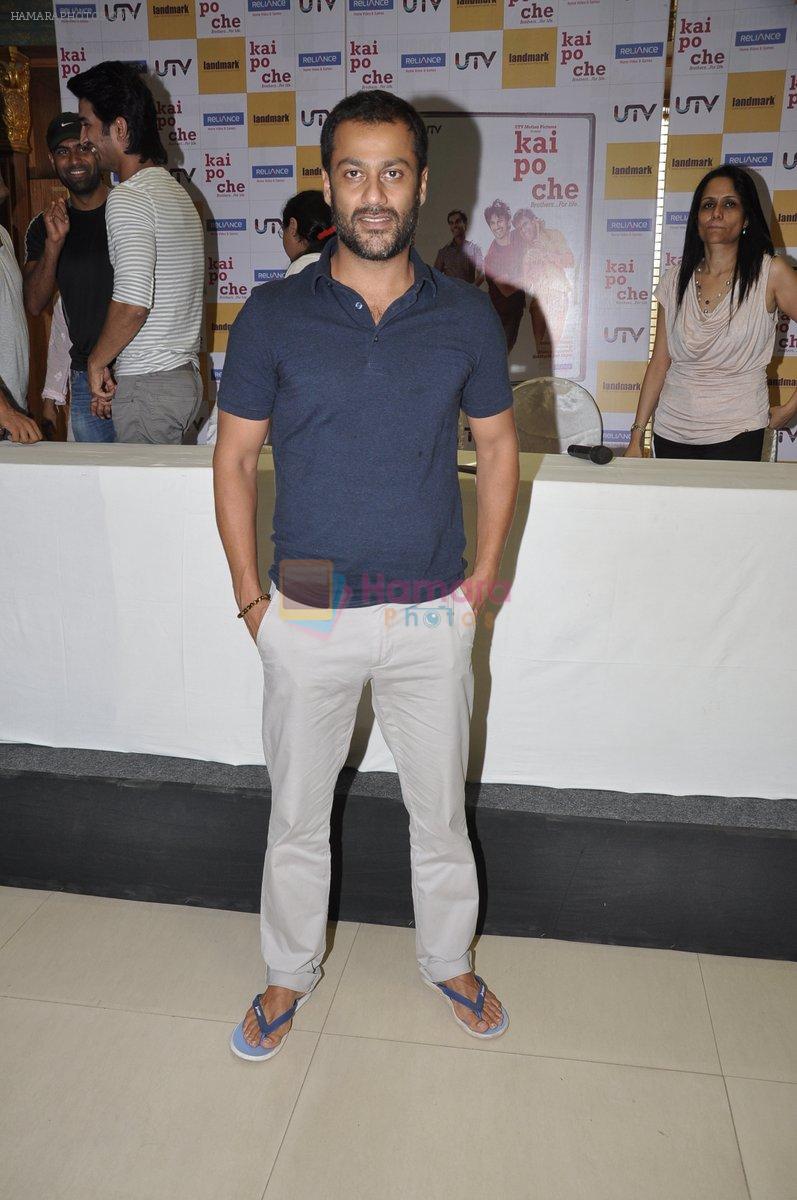 Abhishek Kapoor at Kai po che DVD launch in Infinity Mall, Mumbai on 10th May 2013