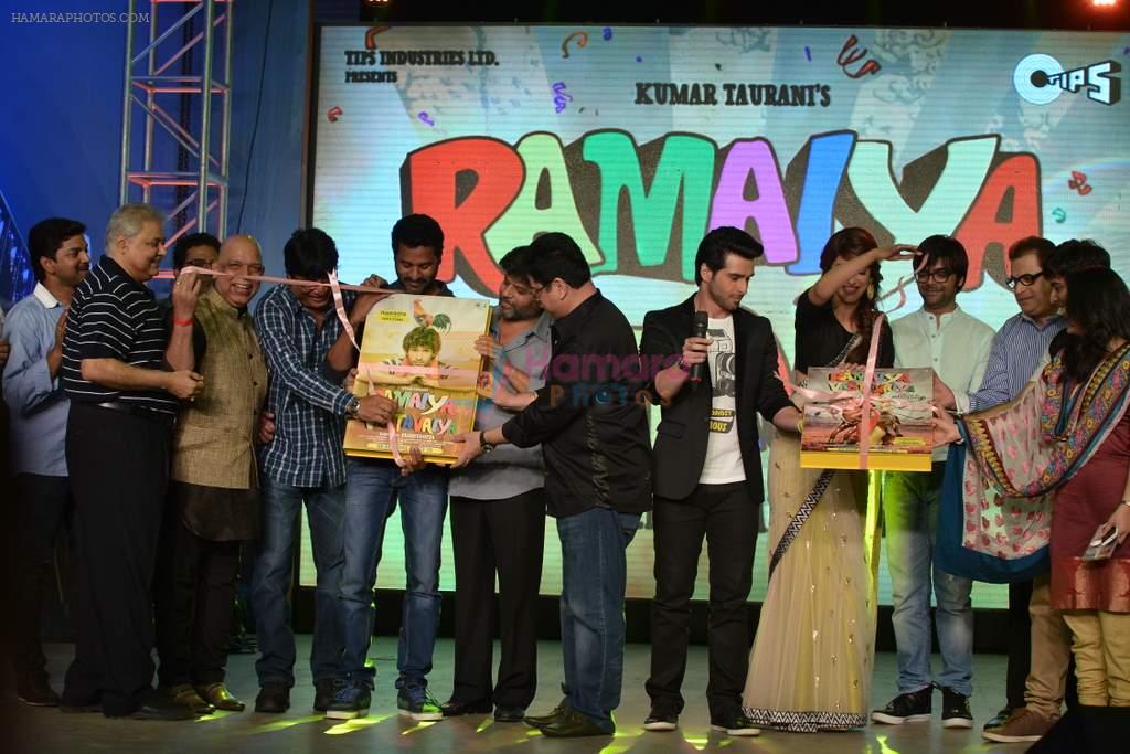 Prabhu Deva, Kumar S Taurani, Girish Taurani, Shruti Haasan at Rammaiya Vastavaiya music launch in Mumbai on 15th May 2013