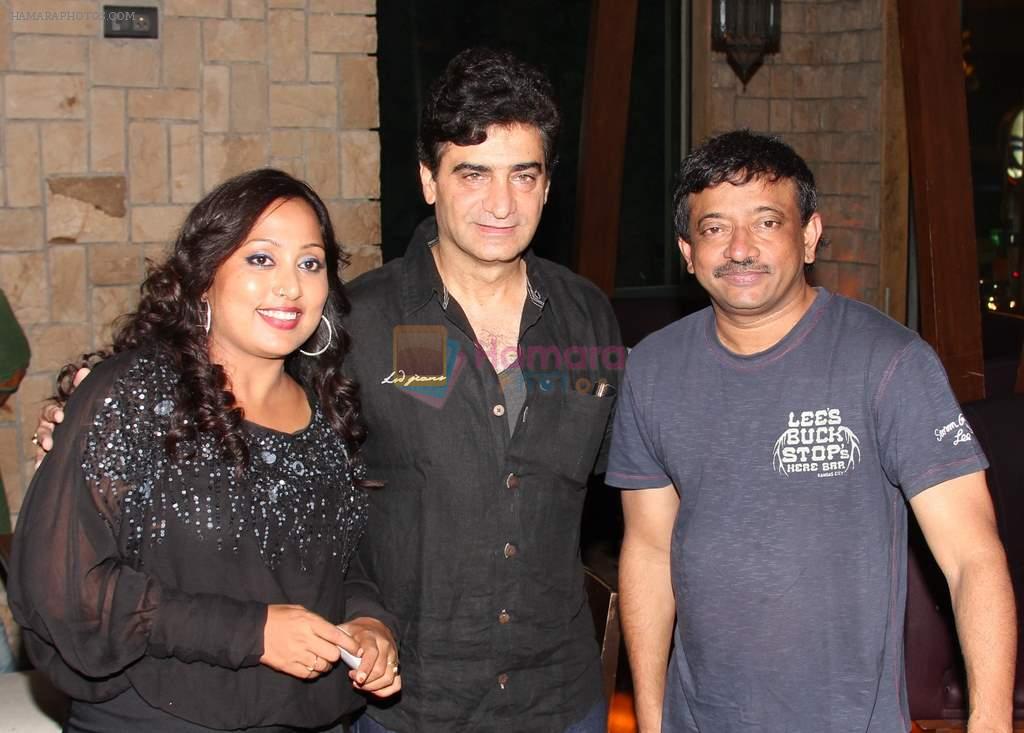 Shabina Khan, Indra Kumar & Ram Gopal Varma at Shabina Khan bday bash in Kino, Andheri, Mumbai on 16th May 2013