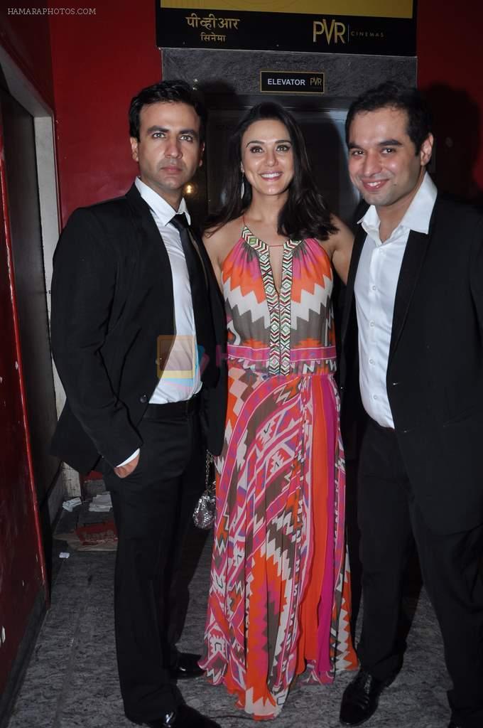 Preity Zinta, Rhehan Malliek, Prem Raj at Ishq in Paris premiere in PVR, Mumbai on 23rd May 2013