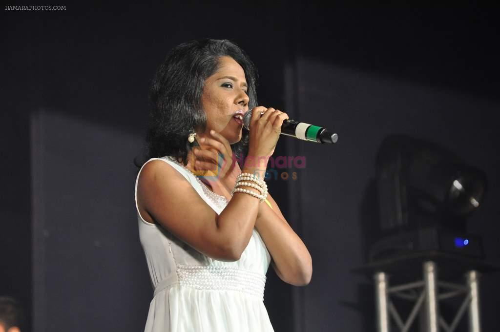 Mahalakshmi Iyer at CPAA concert in Rangsharda, Mumbai on 26th May 2013