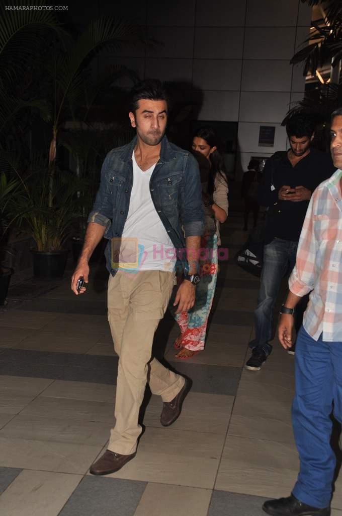 Ranbir Kapoor return from Delhi snapped in Mumbai on 27th May 2013