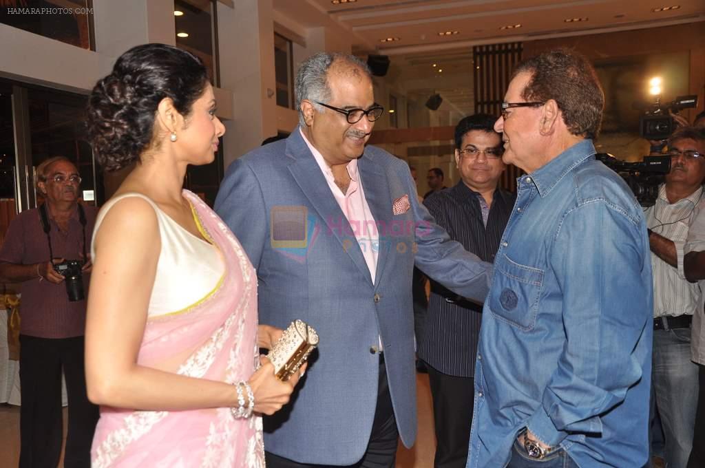 Sridevi, Boney Kapoor at Prabodh Dhavkhare's birthday bash in Blue Sea, Mumbai on 28th May 2013