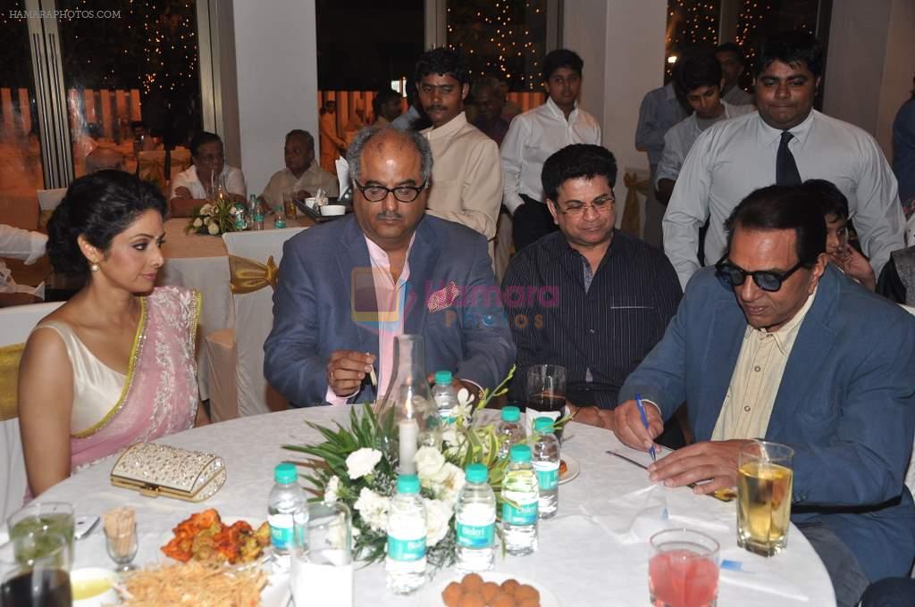 Sridevi, Boney Kapoor, Dharmendra at Prabodh Dhavkhare's birthday bash in Blue Sea, Mumbai on 28th May 2013