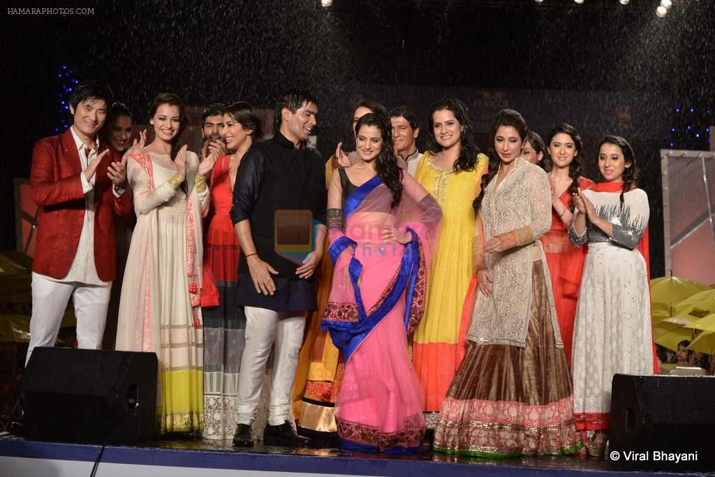 Neha Dhupia, Manish Malhotra, Krishika Lulla, Dia Mirza, Sophie Chaudhary, Ameesha Patel, Sona Mohapatra at Manish Malhotra's show for CPAA in Mumbai on 2nd June 2013
