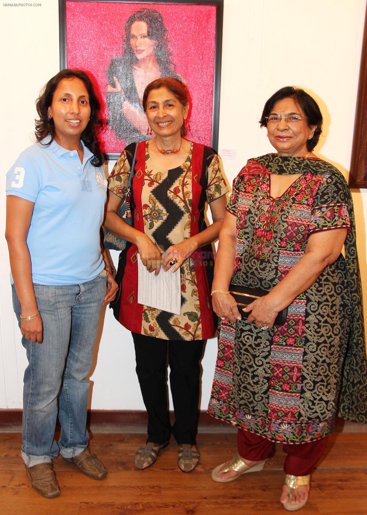 Niki Hingad, Vipta Kapadia and Devyani Pareek at Rutuja Padwal's art show inauguration