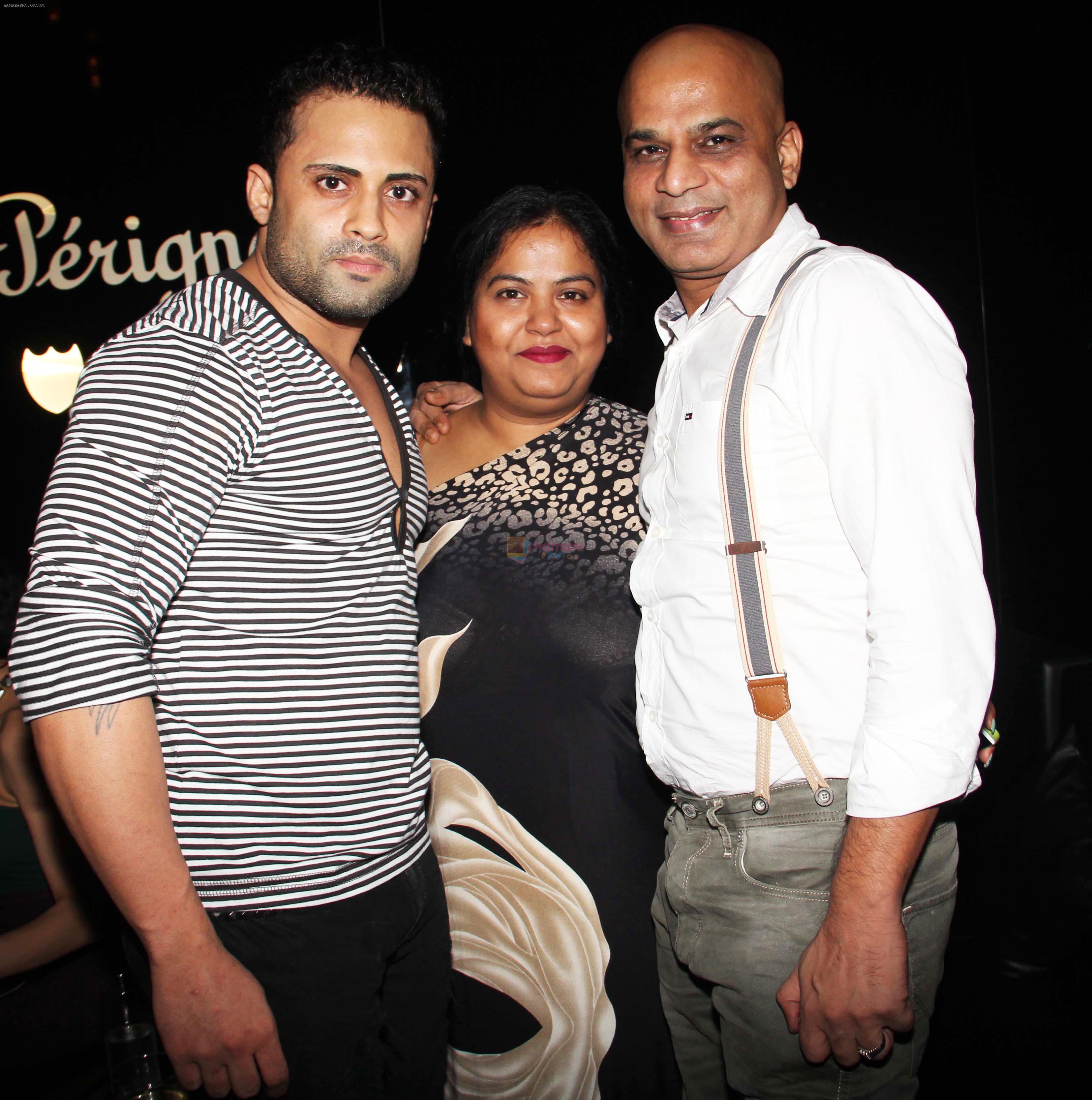 Yuvraj Chawla Director F Lounge.Diner.Bar with Sangeeta Bhatia and Toaney Bhatia