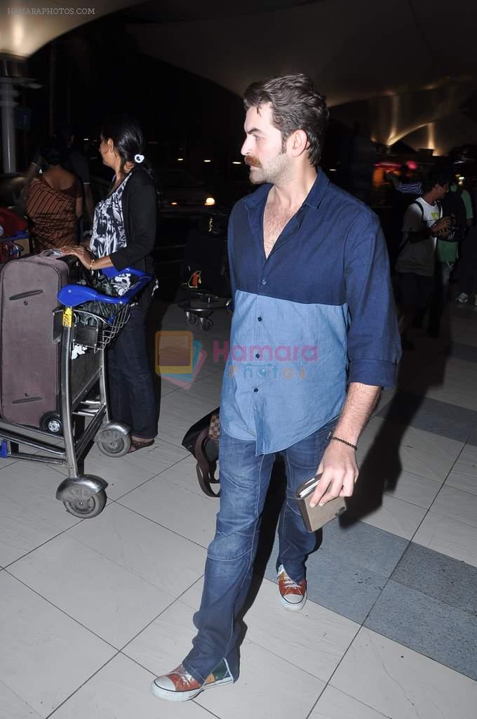 Neil Mukesh at IIFA Arrivals day 2 in Mumbai Airport on 8th July 2013