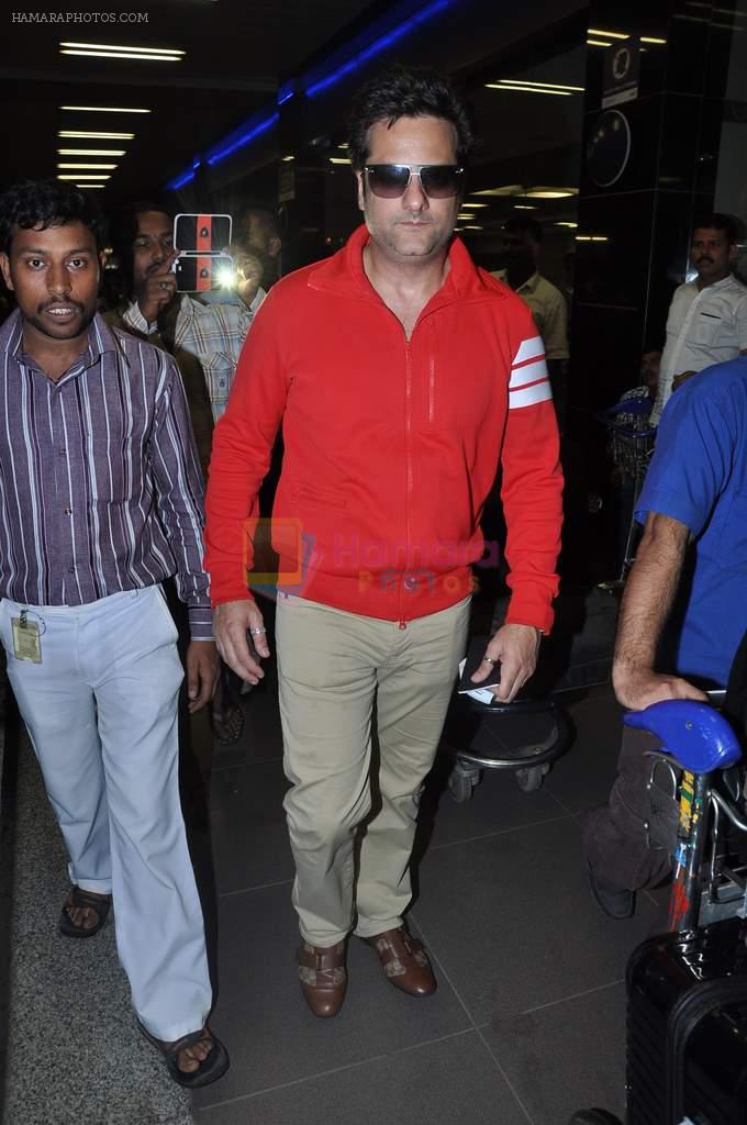 Fardeen Khan returns from IIFA in Airport, Mumbai on 9th July 2013