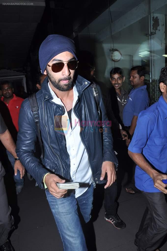 Ranbir Kapoor snapped at airport in Mumbai on 10th July 2013