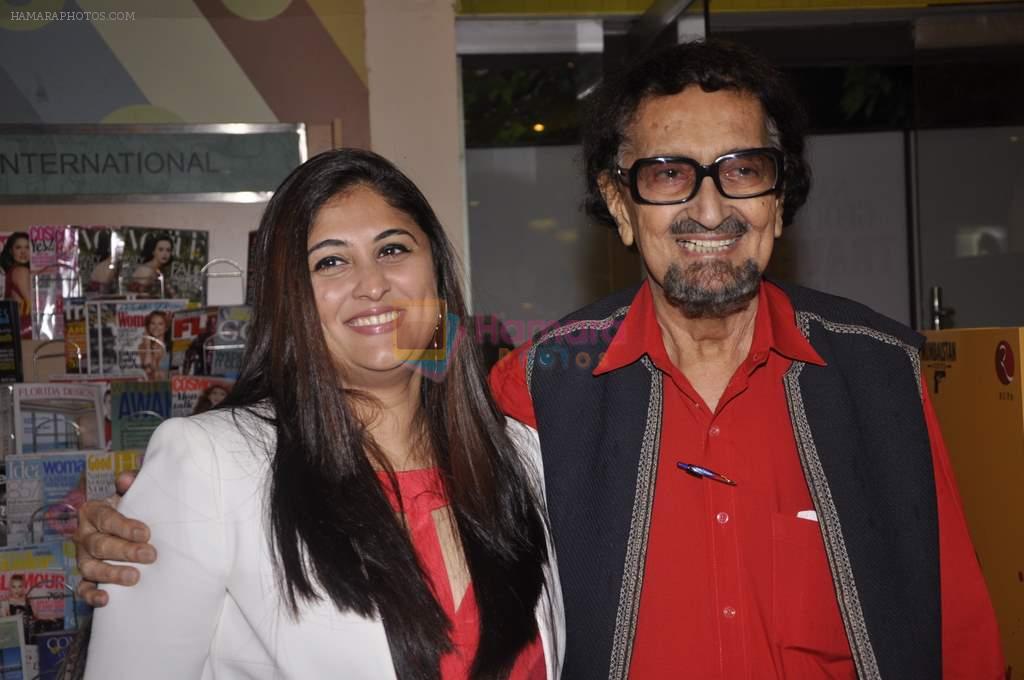 Alyque Padamsee at Tara Deshpande Book Launch in Mumbai on 18th July 2013