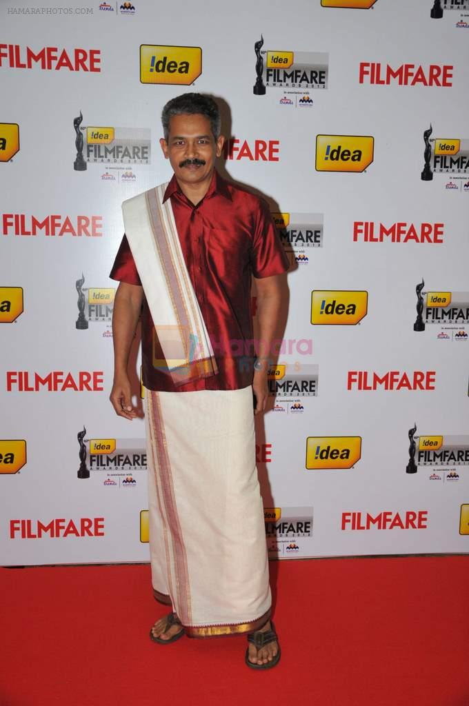 Atul Kulkarni on the Red Carpet of _60the Idea Filmfare Awards 2012