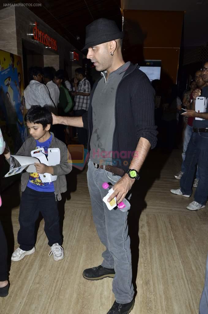 Raghu Ram at The Smurfs 2 premiere in Mumbai on 28th July 2013