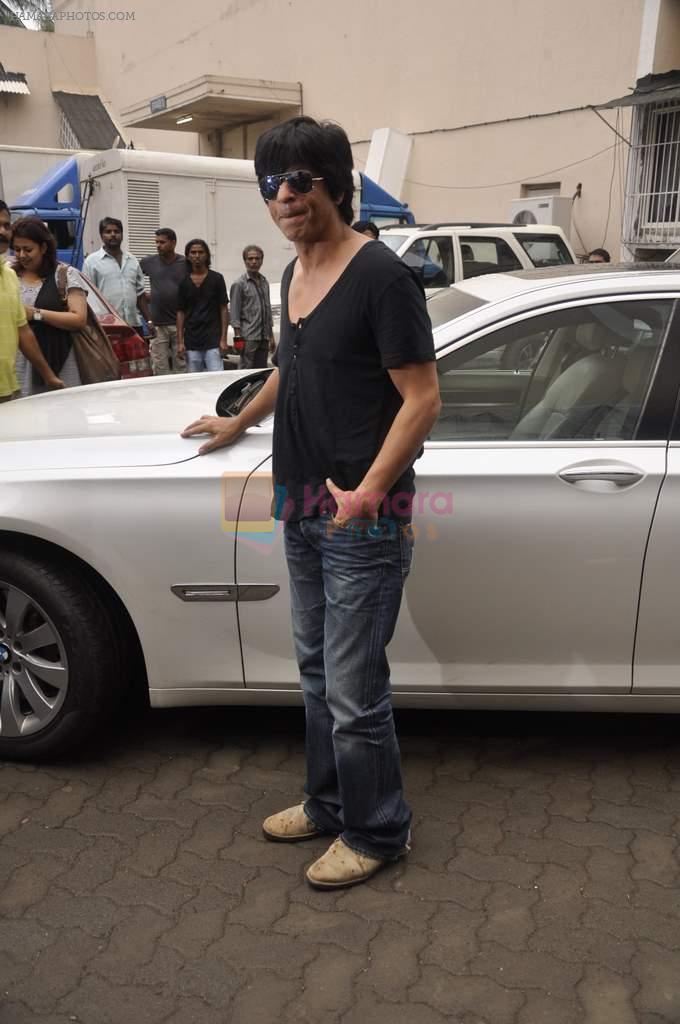 Shahrukh Khan on the sets of Madhubala in Mumbai on 29th July 2013