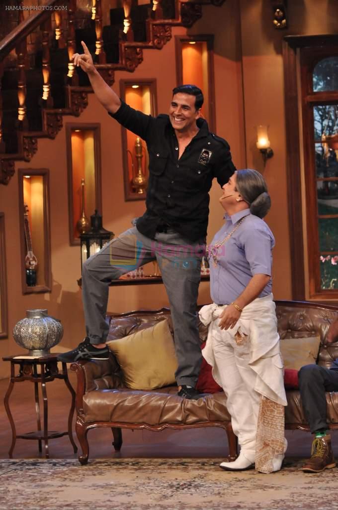 Akshay Kumar promote Once upon a time in Mumbai Dobara on the sets of Comedy Nights with Kapil in Filmcity on 1st Aug 2013