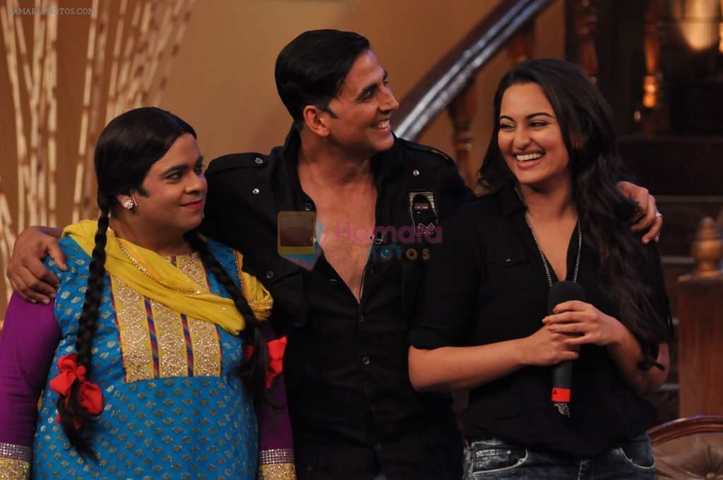 Sonakshi Sinha, Akshay Kumar promote Once upon a time in Mumbai Dobara on the sets of Comedy Nights with Kapil in Filmcity on 1st Aug 2013
